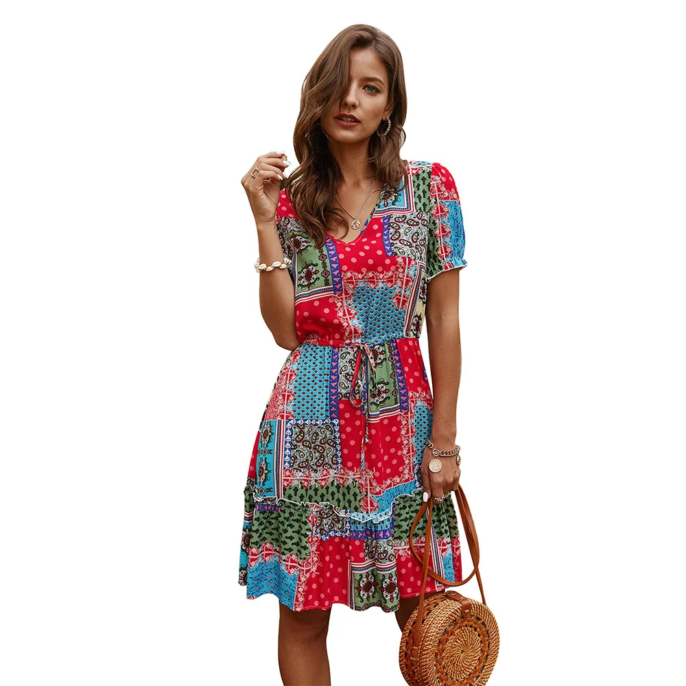 Yg brand European and American women's summer new retro printing women's holiday V-neck comfortable Short Sleeve Dress
Yg brand European and American women's summer new retro printing women's holiday V-neck comfortable Short Sleeve Dress
