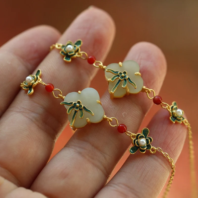 Fashion Hetian Jade Enamel Flower Bracelet Vintage Fine Jewelry For Women Wedding Valentine's Day Gift Elegant Accessories
Fashion Hetian Jade Enamel Flower Bracelet Vintage Fine Jewelry For Women Wedding Valentine's Day Gift Elegant Accessories