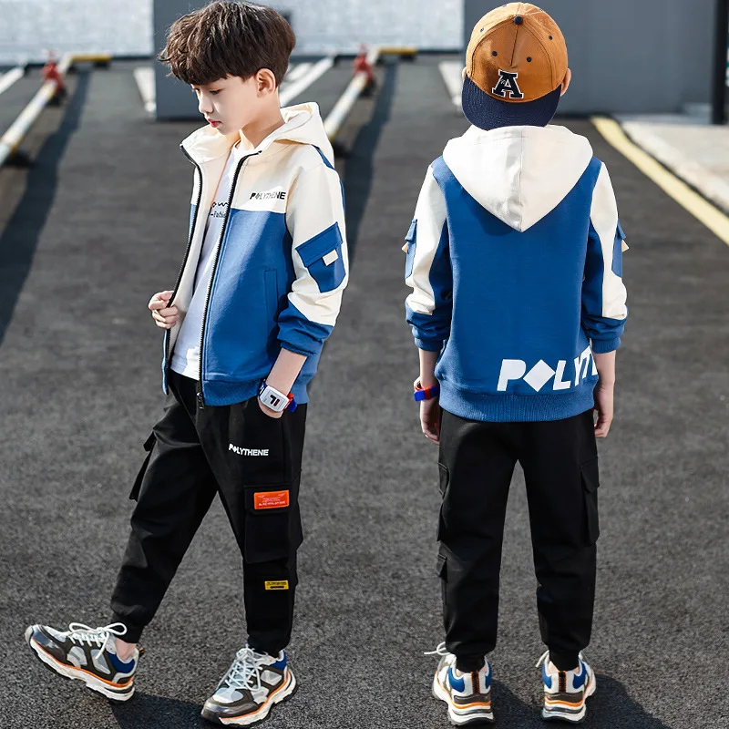 Kids boys spring / fall sports suit spell color hooded jacket + pants 2pcs sets of new big virgin suit 4-12 years old
Kids boys spring / fall sports suit spell color hooded jacket + pants 2pcs sets of new big virgin suit 4-12 years old