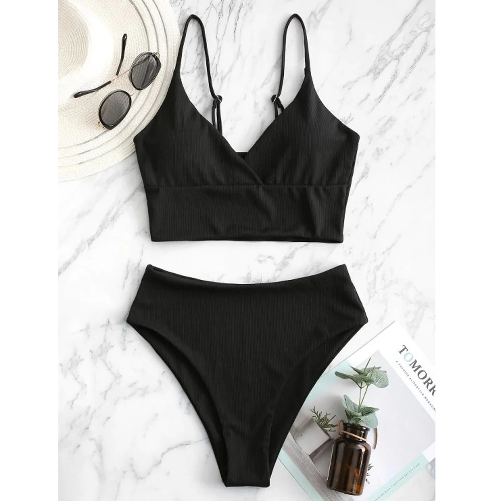 Two-piece Fashion Bikini Set Swimwear Women Swimsuit Sexy Bandeau Bandage High Waist Set Push-up Brazilian Solid Bikini 2021
Two-piece Fashion Bikini Set Swimwear Women Swimsuit Sexy Bandeau Bandage High Waist Set Push-up Brazilian Solid Bikini 2021