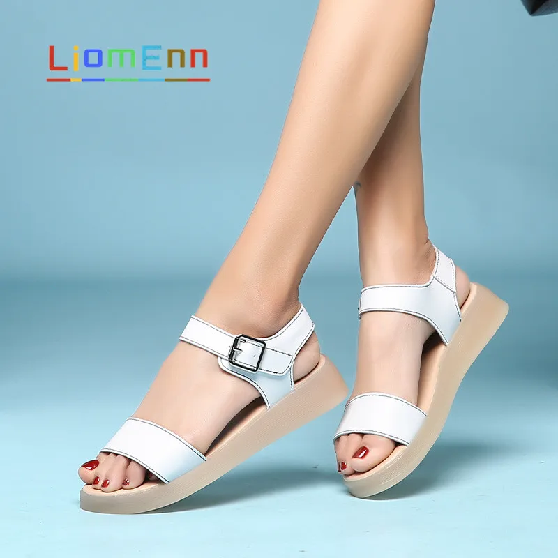 Ladies White Flat Sandals Women Shoes Elegant Designer 2021 New Summer Sandals Female Shoes Buckle Beach Slippers zapatos mujer
Ladies White Flat Sandals Women Shoes Elegant Designer 2021 New Summer Sandals Female Shoes Buckle Beach Slippers zapatos mujer