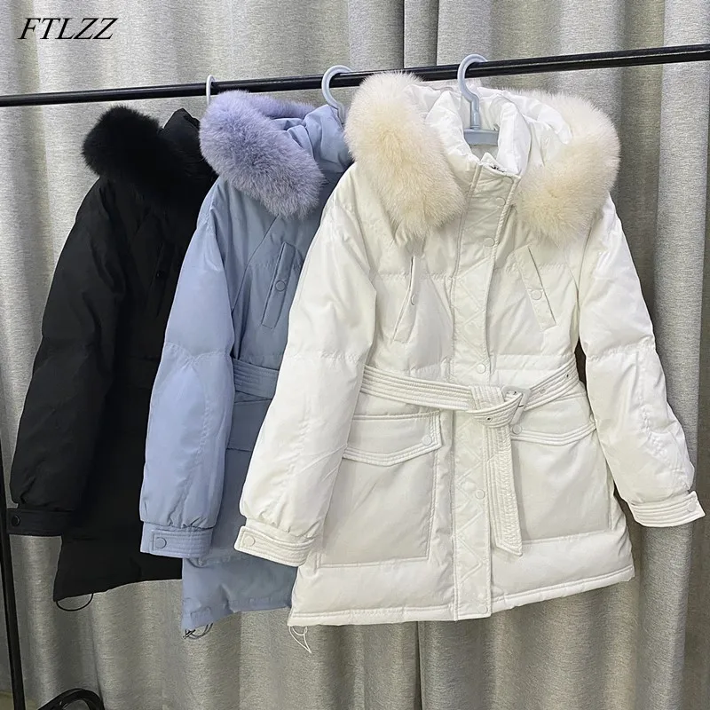 FTLZZ Winter 2022 Large Fox Fur Collar Hooded Feather Jacket Women Slim White Duck Down Coat High Steer Loose Outwear with Belt
FTLZZ Winter 2022 Large Fox Fur Collar Hooded Feather Jacket Women Slim White Duck Down Coat High Steer Loose Outwear with Belt