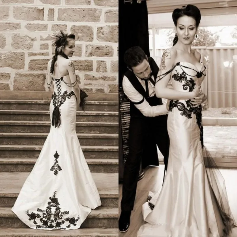 Vintage Classic Gothic Wedding Dress Black and White Wedding Dresses Sweetheart Beading Lace Appliques Corset Bridal Gowns
Vintage Classic Gothic Wedding Dress Black and White Wedding Dresses Sweetheart Beading Lace Appliques Corset Bridal Gowns