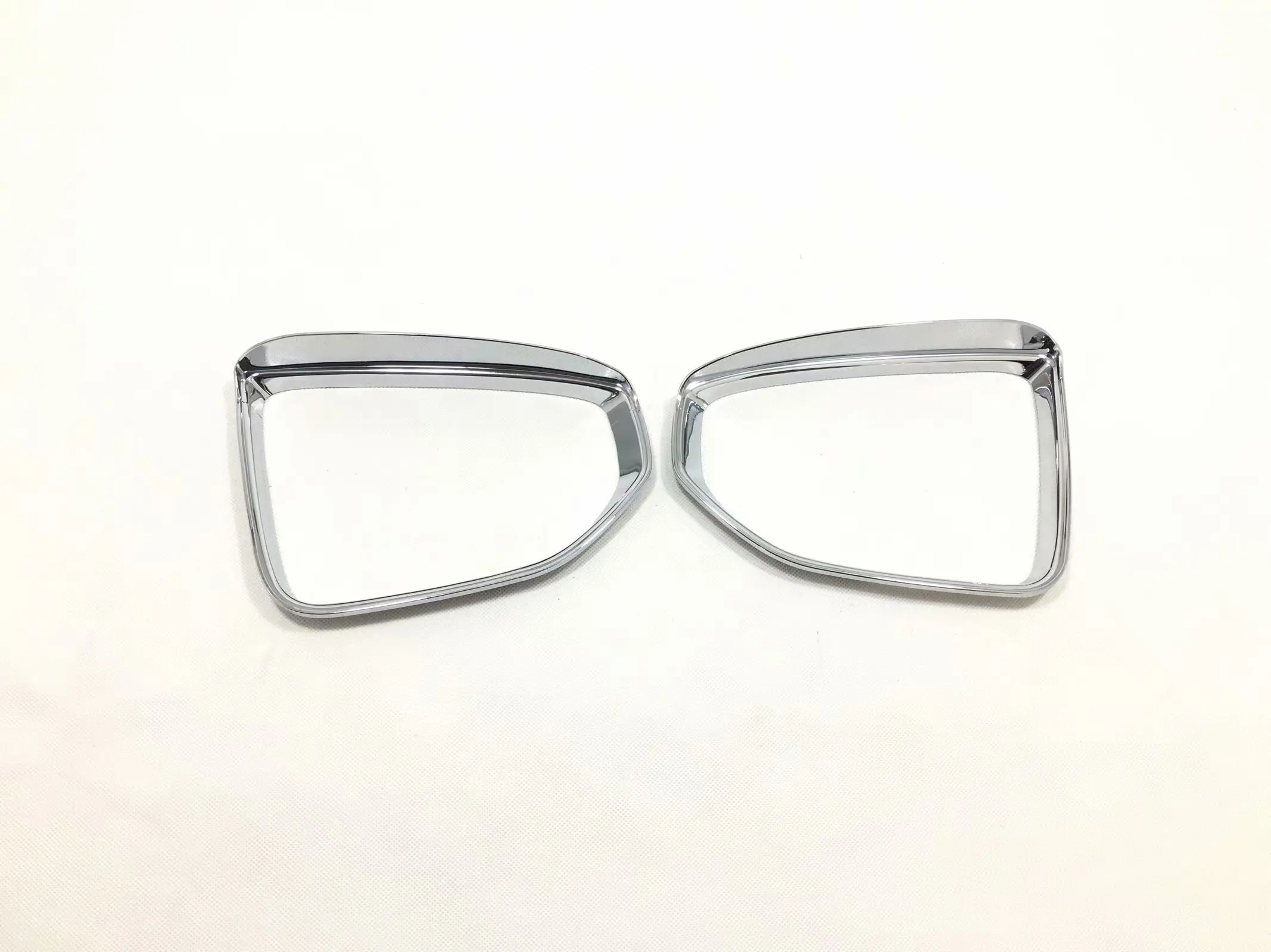 Car Rear Rearview Glass Mirror Trim Frame Rain Shield Sun Visor Eyebrow For Lexus ES ES200 ES250 ES300 ES350 2018 2019 2020 2021
Car Rear Rearview Glass Mirror Trim Frame Rain Shield Sun Visor Eyebrow For Lexus ES ES200 ES250 ES300 ES350 2018 2019 2020 2021