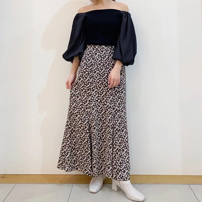Spring and summer 2021 new simple Retro High Waist slim print fishtail long skirt for women
Spring and summer 2021 new simple Retro High Waist slim print fishtail long skirt for women