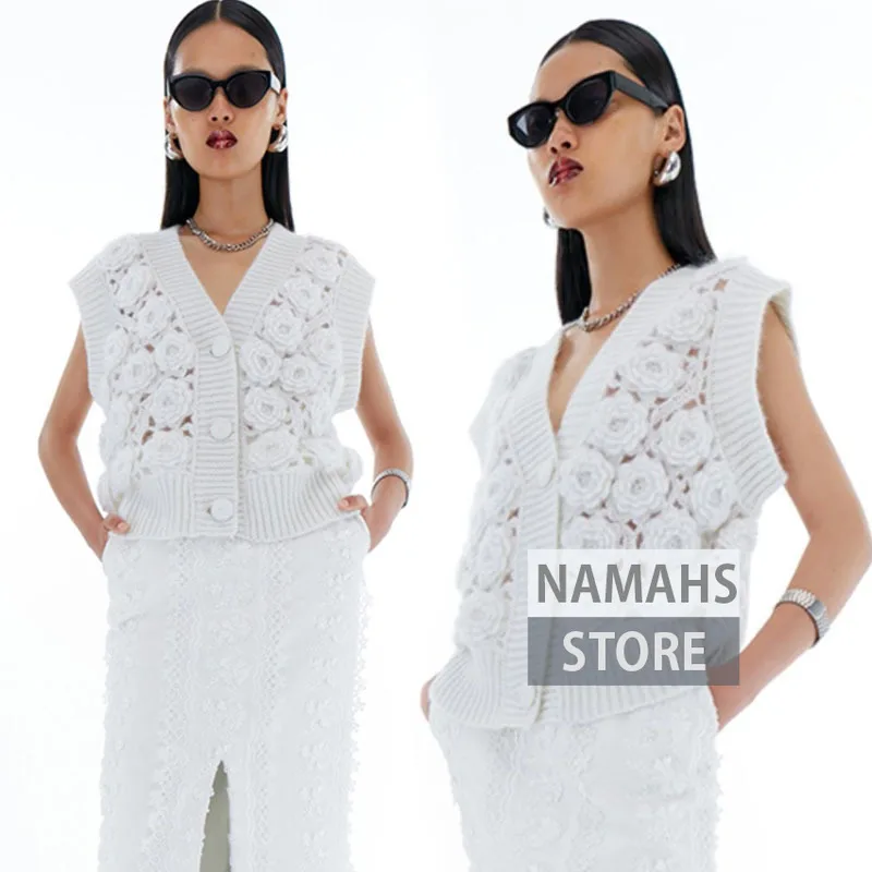 fashion fall 2021 women sweaters clothing sleeveless hollow out flower jacquard designer wool v neck sweater cardigan cardigans
fashion fall 2021 women sweaters clothing sleeveless hollow out flower jacquard designer wool v neck sweater cardigan cardigans