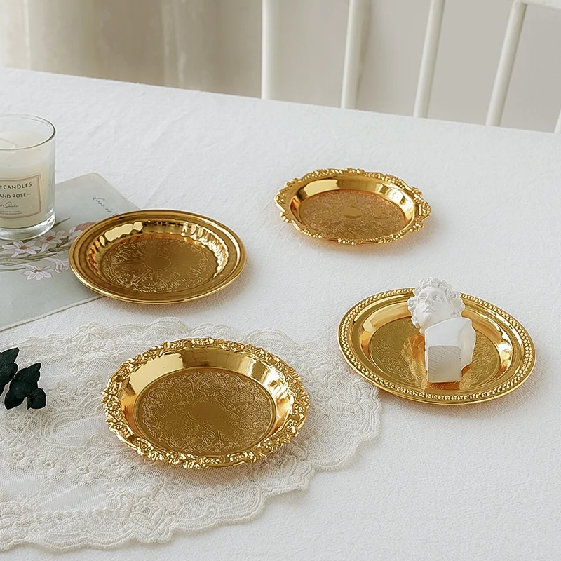 Retro Style Photography Props Exquisite Gold Plates Home Dessert Plate Desktop Fotografia Ornaments Background Accessories
Retro Style Photography Props Exquisite Gold Plates Home Dessert Plate Desktop Fotografia Ornaments Background Accessories