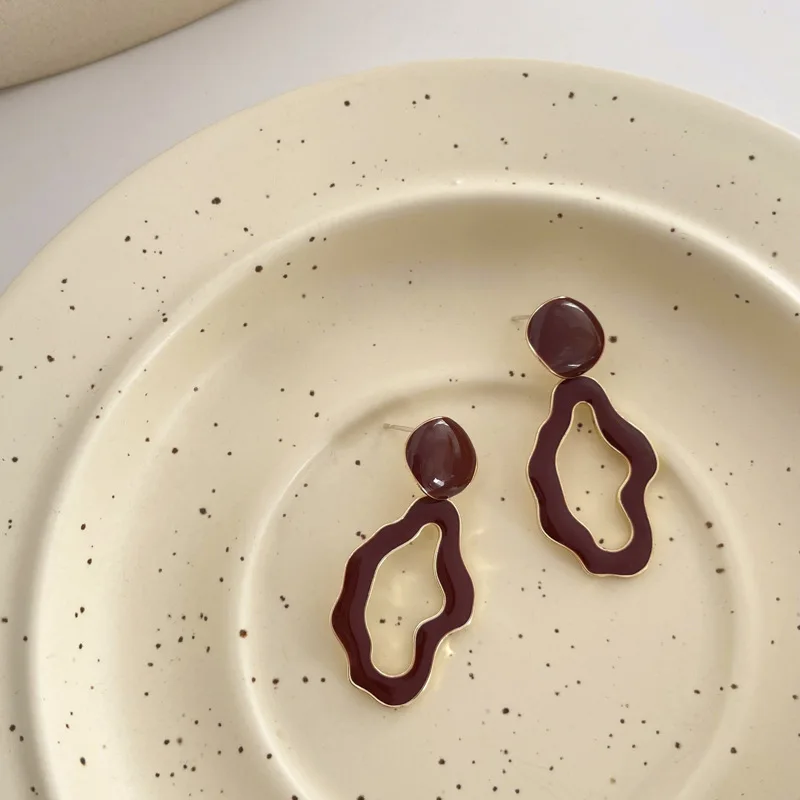 Новые серьги в холодном стиле французские Ретро нестандартные геометрические искажения креативные серебряные серьги-иглы Wwomen FSFG001
Новые серьги в холодном стиле французские Ретро нестандартные геометрические искажения креативные серебряные серьги-иглы Wwomen FSFG001