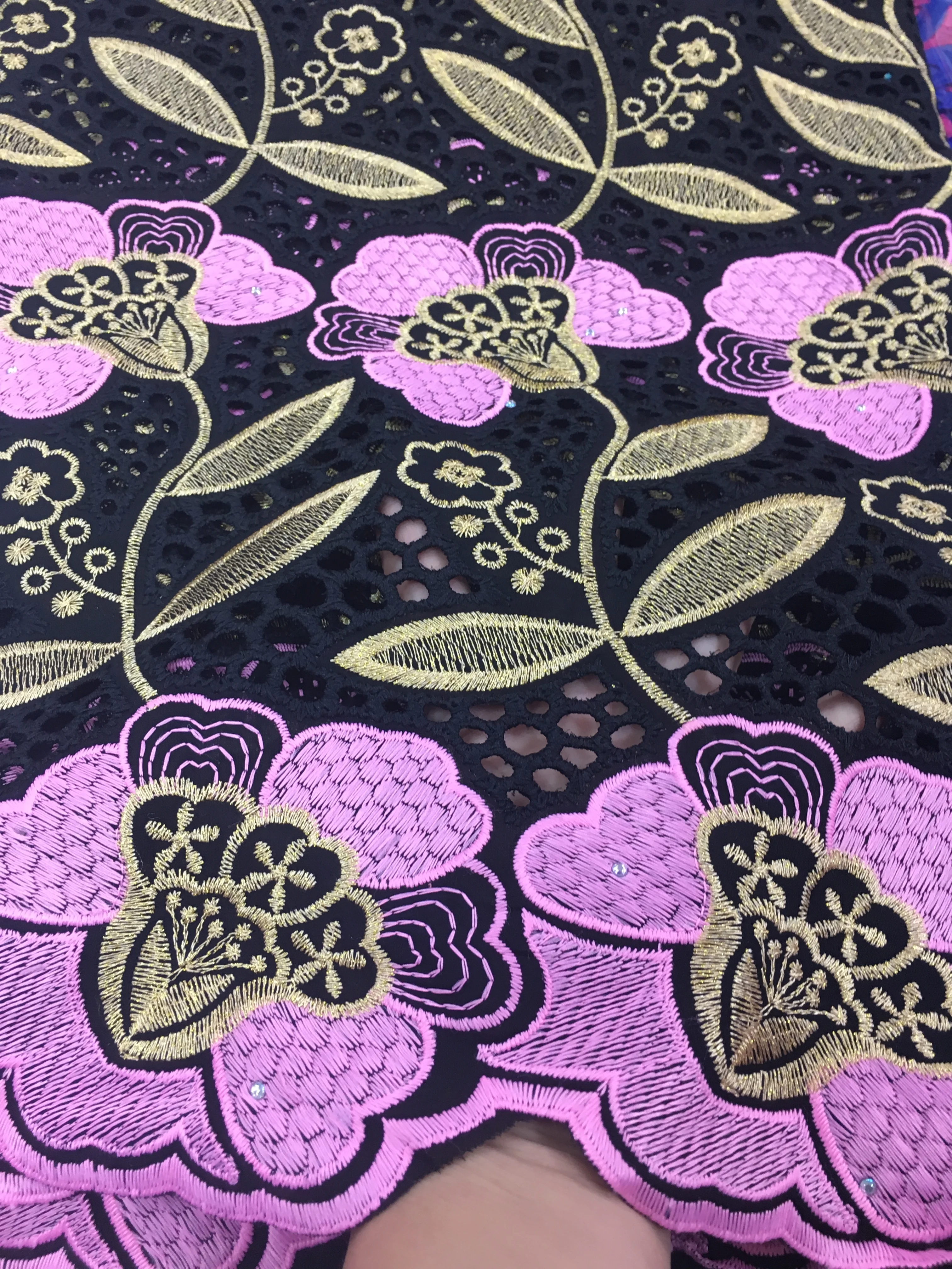 2020 Latest Swiss voile lace African party dress material embroidery dry lace PS96 new style lace fabric in Switzerland
2020 Latest Swiss voile lace African party dress material embroidery dry lace PS96 new style lace fabric in Switzerland