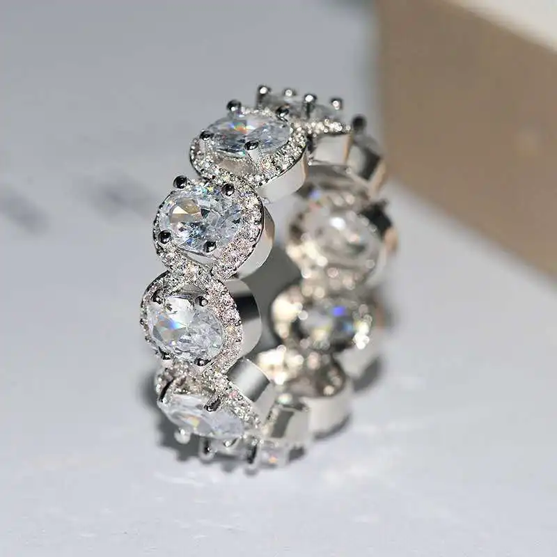 New Hot Ornament Cool Light Luxury Oval Pigeon Egg-Shaped Wide Version Zircon Ring RhinestoneRing Jewelry.
New Hot Ornament Cool Light Luxury Oval Pigeon Egg-Shaped Wide Version Zircon Ring RhinestoneRing Jewelry.