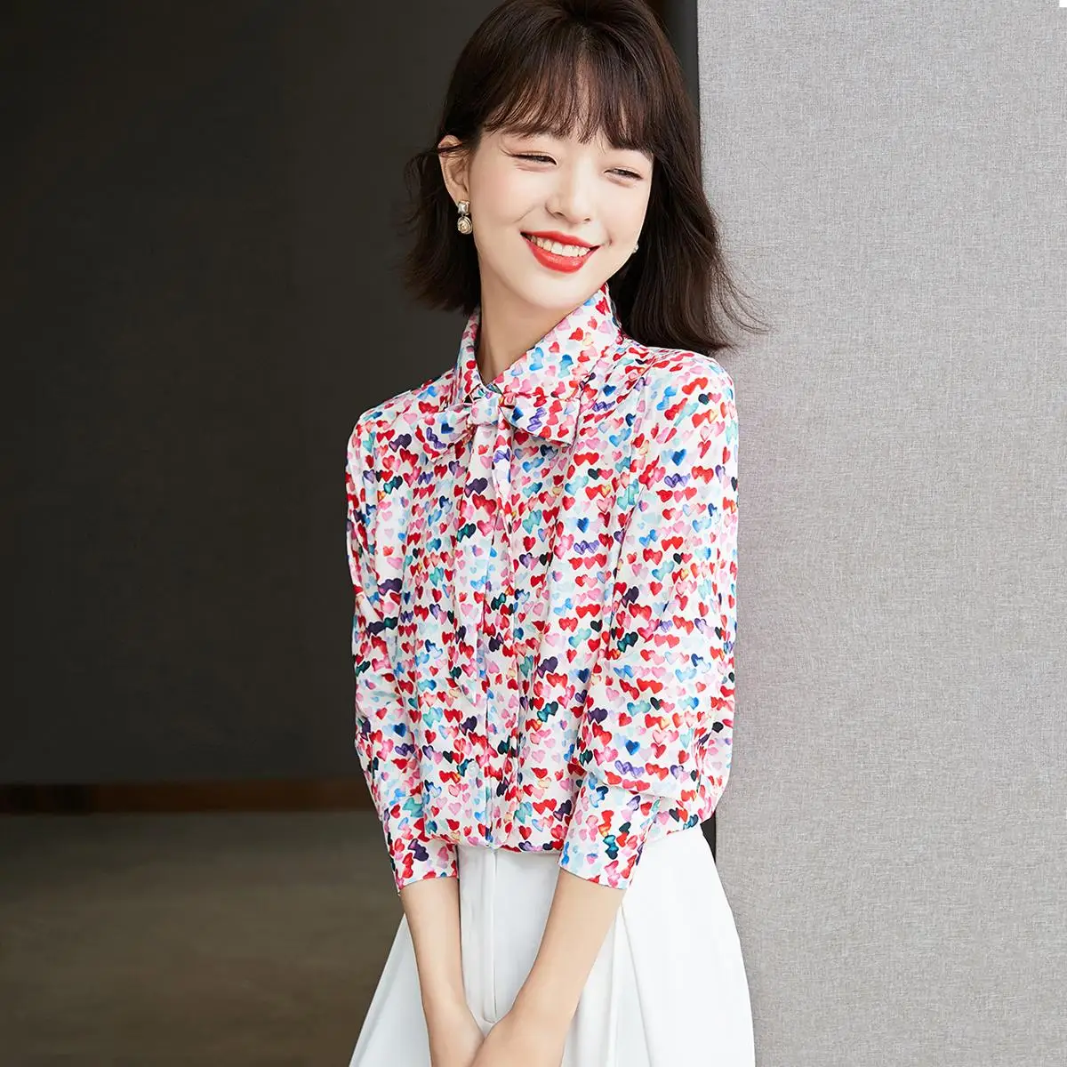 Autumn Women Shirt Chiffon Long Sleeve Office Lady Button Up Shirt Blusas Mujer De Moda 2021 Verano Elegantes Camisas Mujer
Autumn Women Shirt Chiffon Long Sleeve Office Lady Button Up Shirt Blusas Mujer De Moda 2021 Verano Elegantes Camisas Mujer