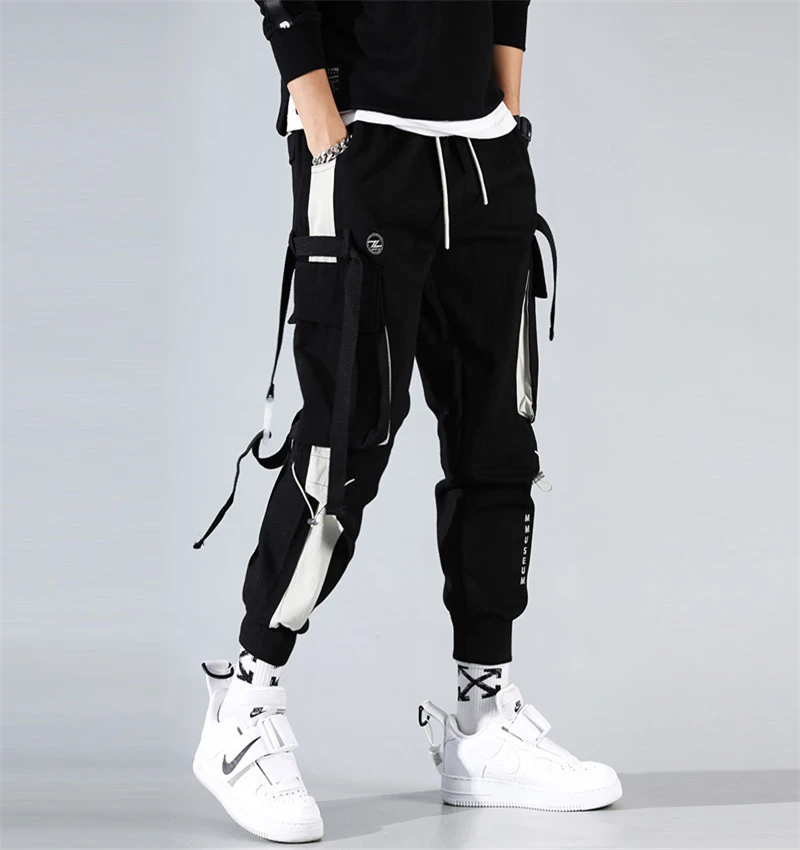 2020 Spring Mens Harem Pants Streetwear Jogger Ribbons Trousers Men Sweatpants Trousers Letter Printed Cargo Harem Pants 3XL
2020 Spring Mens Harem Pants Streetwear Jogger Ribbons Trousers Men Sweatpants Trousers Letter Printed Cargo Harem Pants 3XL