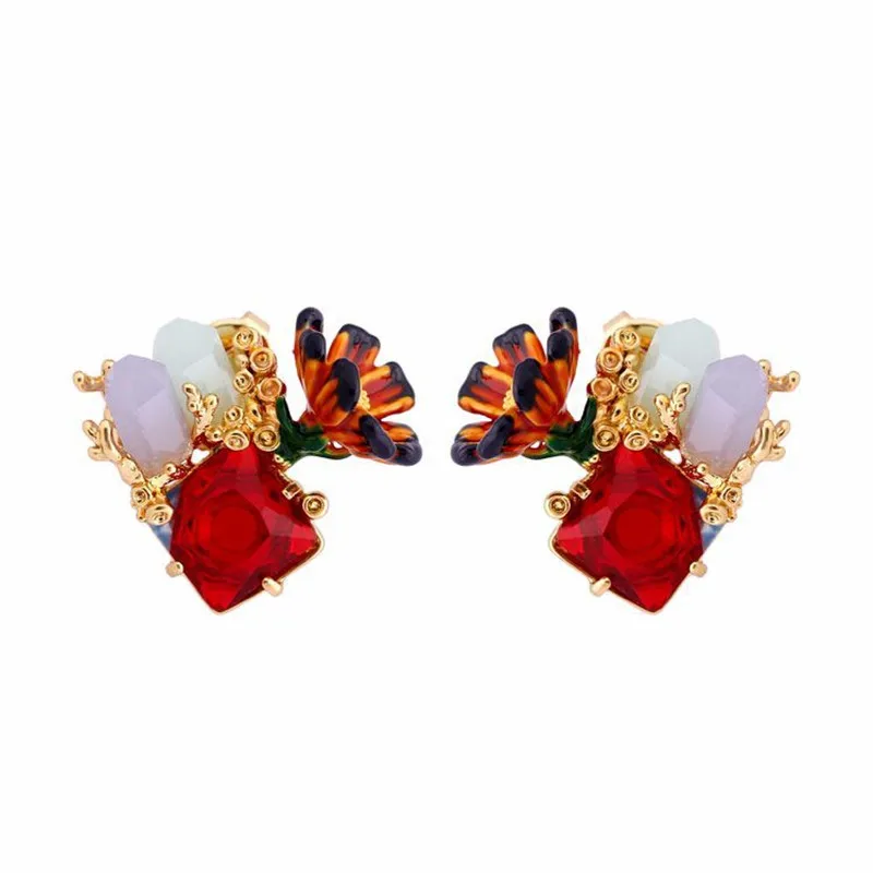 European and American New Personality Fashion Trends Monet's Garden Series 925 White Stud Earrings Enamel Cross-border Jewelry
European and American New Personality Fashion Trends Monet's Garden Series 925 White Stud Earrings Enamel Cross-border Jewelry