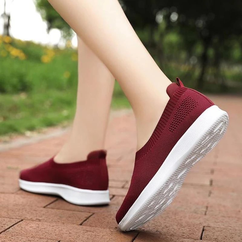 New high quality casual cool wholesale 2020 middle-aged and old peoples casual soft sole mothers shoes 23
New high quality casual cool wholesale 2020 middle-aged and old peoples casual soft sole mothers shoes 23