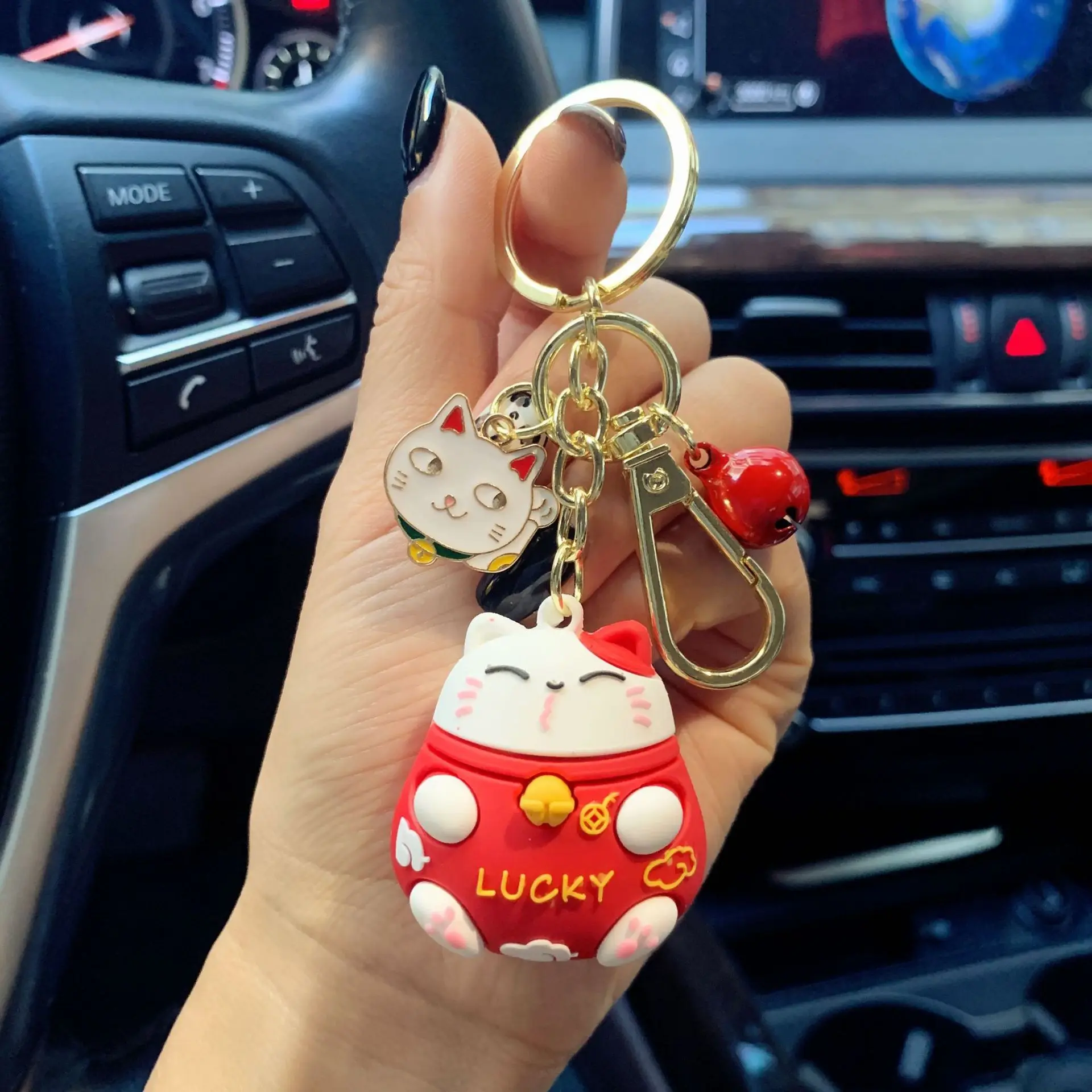 Creative Japanese Cat Doll Keychain Cartoon Bell Lucky Cat Key Holder Women Bag Pendant Charms Jewelry Gift Car Keyring Jewelry
Creative Japanese Cat Doll Keychain Cartoon Bell Lucky Cat Key Holder Women Bag Pendant Charms Jewelry Gift Car Keyring Jewelry