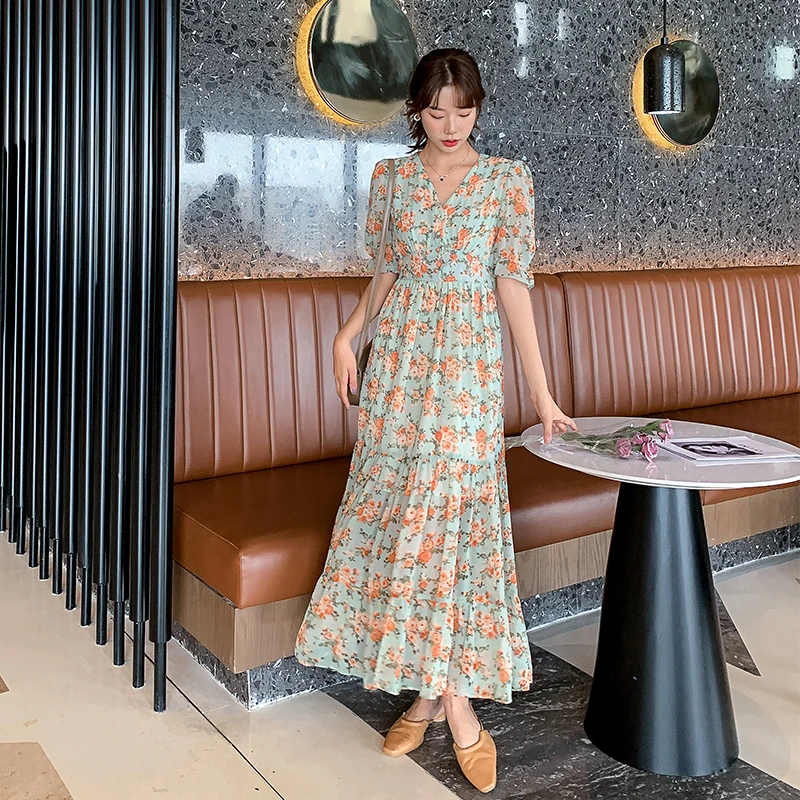2021 Summer New Chiffon Dress Female Short-Sleeved A-line Floral Printing Fashion All-match High Waist Casual Dresses
2021 Summer New Chiffon Dress Female Short-Sleeved A-line Floral Printing Fashion All-match High Waist Casual Dresses