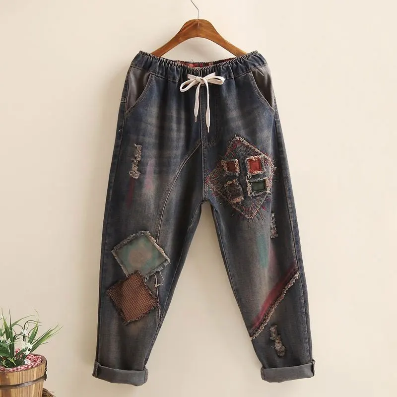 New Spring Autumn Vintage Embroidery Women Jeans Elastic Waist Casual Denim Harem Pants Ladies Loose Jeans Denim Trousers
New Spring Autumn Vintage Embroidery Women Jeans Elastic Waist Casual Denim Harem Pants Ladies Loose Jeans Denim Trousers
