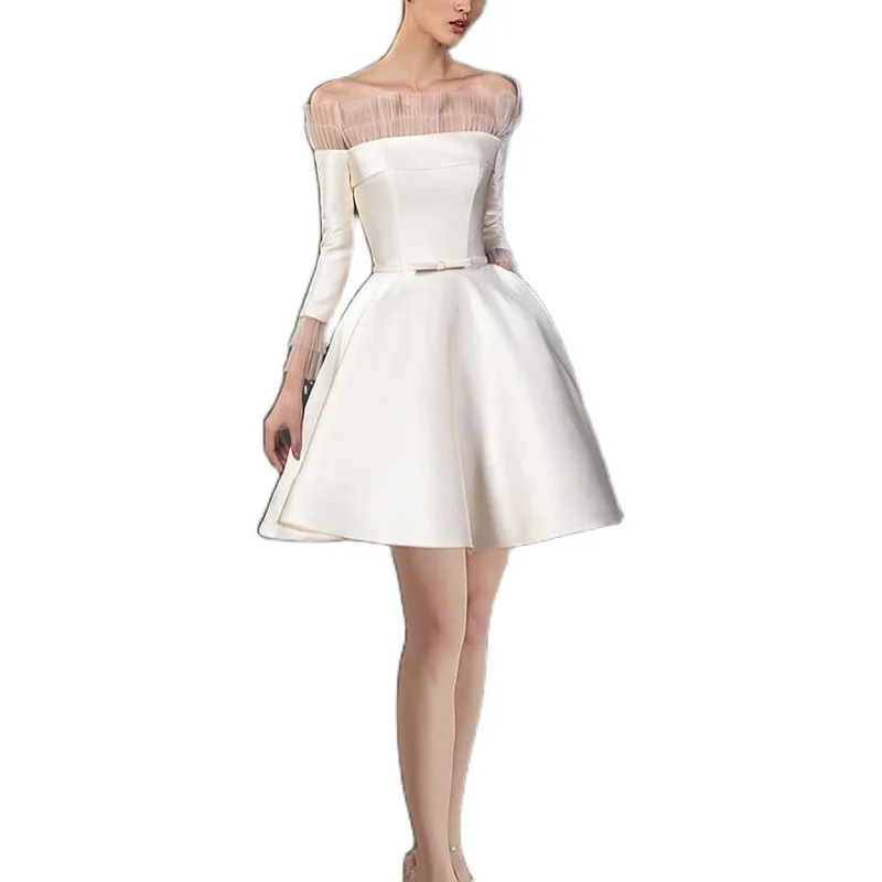 2021 new early spring celebrity temperament one-word shoulder dress mesh stitched satin French evening dress skirt
2021 new early spring celebrity temperament one-word shoulder dress mesh stitched satin French evening dress skirt