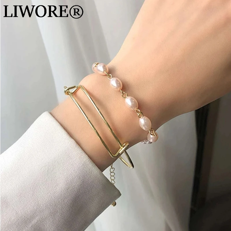 Liwore Fashion Baroque Pearl Bracelet Set For Women Asymmetrical Beaded Gold Chain Bracelet Bangle Jewelry Gift
Liwore Fashion Baroque Pearl Bracelet Set For Women Asymmetrical Beaded Gold Chain Bracelet Bangle Jewelry Gift
