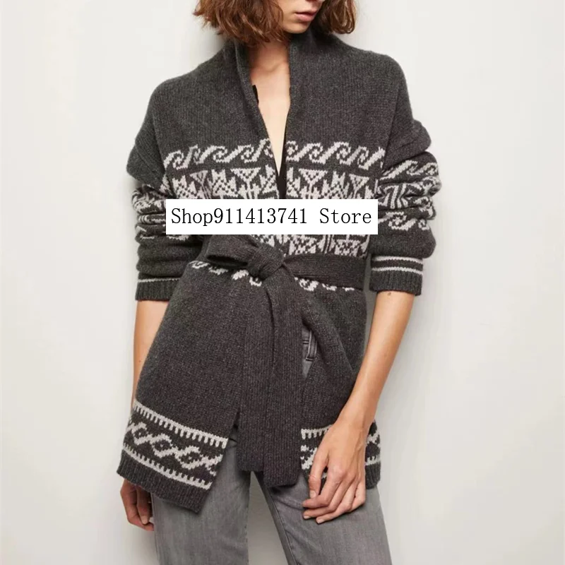 Женское плотное жаккардовое пальто из шерсти и кашемира на шнуровке, вязаный кардиган средней длины, куртка
Женское плотное жаккардовое пальто из шерсти и кашемира на шнуровке, вязаный кардиган средней длины, куртка