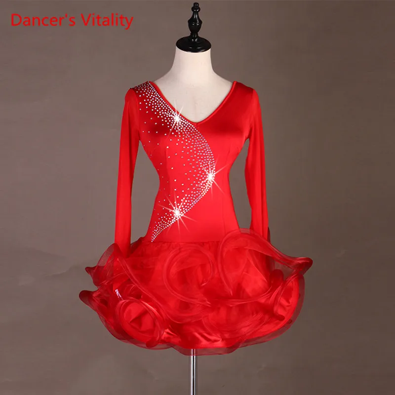 2021 New Professional Custom Latin Dance Competition Long Sleeve Red Dress V-neck Luxury Diamond Dress
2021 New Professional Custom Latin Dance Competition Long Sleeve Red Dress V-neck Luxury Diamond Dress