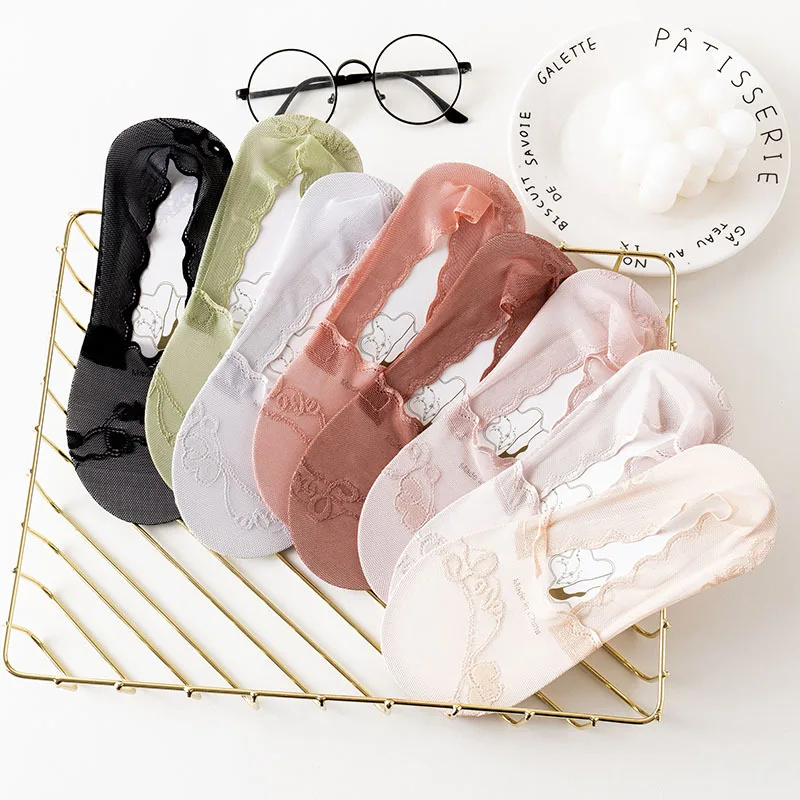 New Summer Women Mesh Lace Boat Socks Silica Gel Non-Slip Invisible Socks Letter Fashion Low Cut Socks Solid Color
New Summer Women Mesh Lace Boat Socks Silica Gel Non-Slip Invisible Socks Letter Fashion Low Cut Socks Solid Color