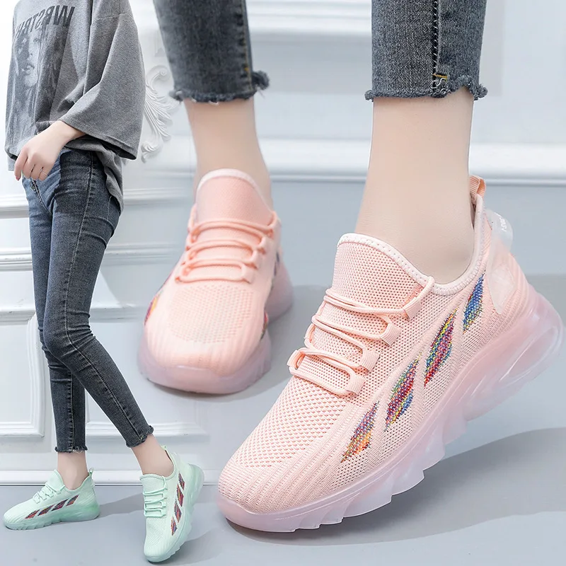2021 New Fashion Low Heels Breathable Mesh Flat Lightweight Women's Sports Shoes Non-slip Running Footwear Zapatillas Mujer
2021 New Fashion Low Heels Breathable Mesh Flat Lightweight Women's Sports Shoes Non-slip Running Footwear Zapatillas Mujer