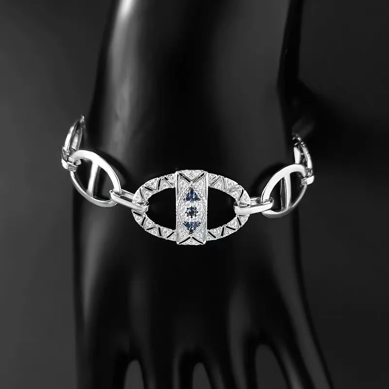 High quality S925 silver jewelry 1:1 reproduction, suitable for women's lucky eye bracelet jewelry accessories
High quality S925 silver jewelry 1:1 reproduction, suitable for women's lucky eye bracelet jewelry accessories