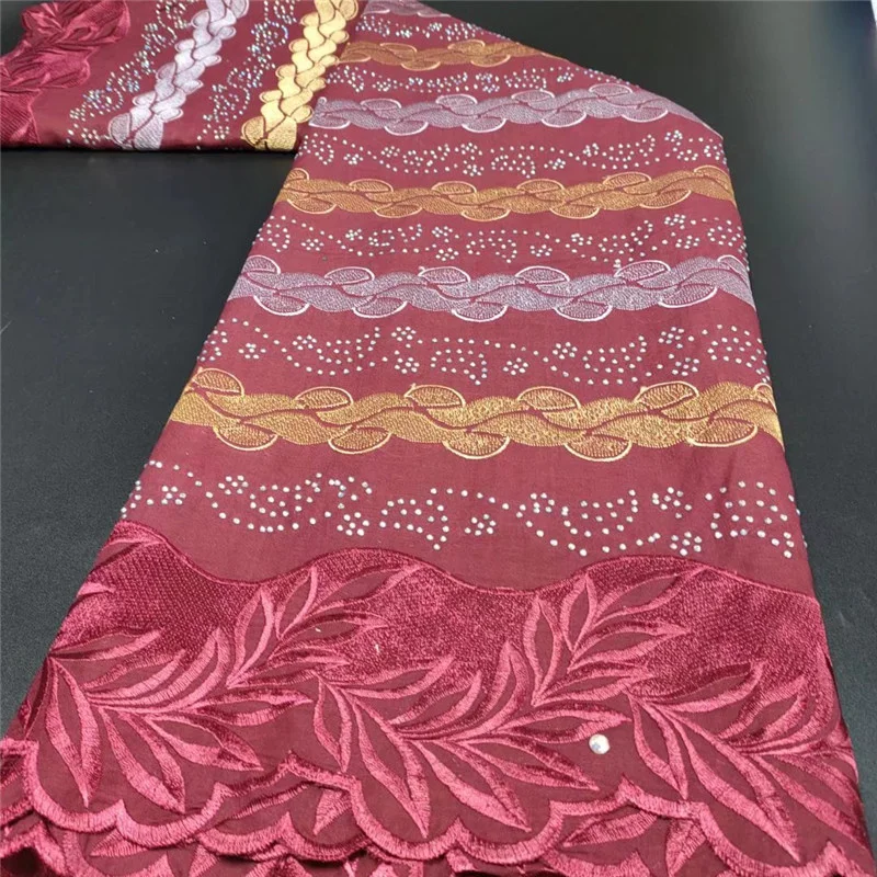 5 Yard Swiss Fabric Latest Heavy Beaded Embroidery African Cotton Voile Lace Popular Style For wedding Party 10L1228
5 Yard Swiss Fabric Latest Heavy Beaded Embroidery African Cotton Voile Lace Popular Style For wedding Party 10L1228