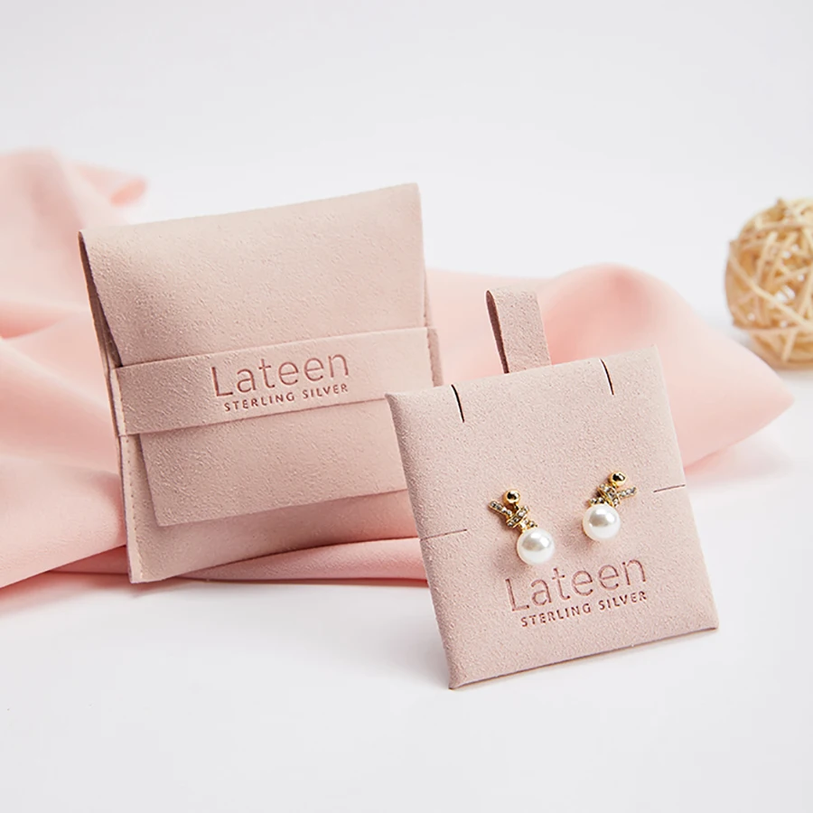 100Sets Pink Jewelry Suede Pouch Pad Set Custom Logo Earrings Necklace Packaging Jewelries Pouches Personalized Gift Bags Luxury
100Sets Pink Jewelry Suede Pouch Pad Set Custom Logo Earrings Necklace Packaging Jewelries Pouches Personalized Gift Bags Luxury