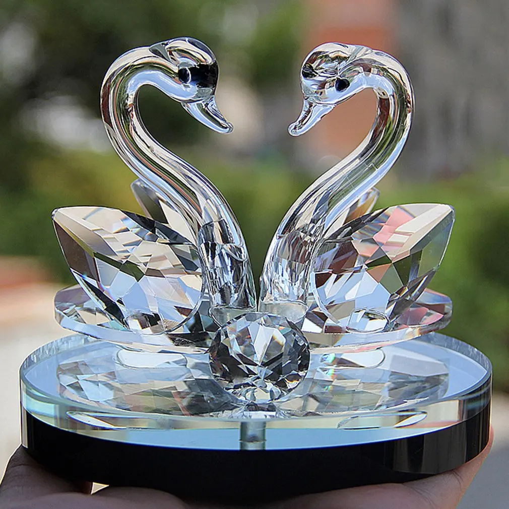 Creative gifts Swan Lovers Bird Animal Model Figurine Home Ornament Glass Decor Miniature Craft Garden Fairy Decoration DIY Acce
Creative gifts Swan Lovers Bird Animal Model Figurine Home Ornament Glass Decor Miniature Craft Garden Fairy Decoration DIY Acce