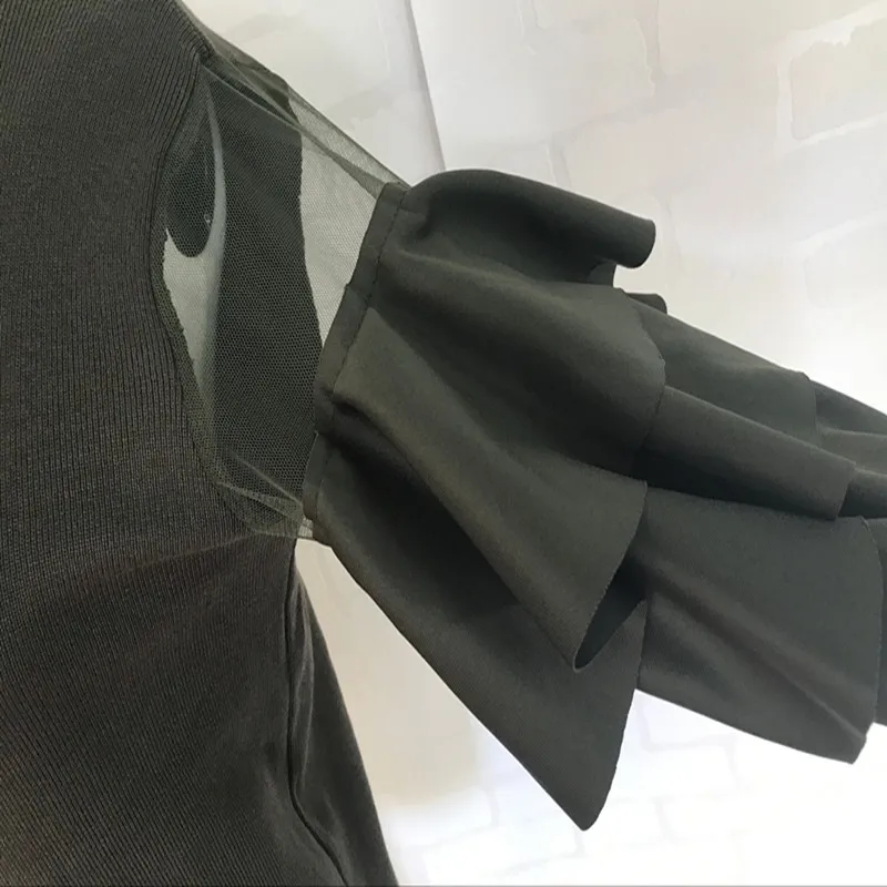 Elegant Women Solid Knitting Sweaters Pullovers Ruffled Mesh Patchwork Long Sleeve Knitted Sweater Tops
Elegant Women Solid Knitting Sweaters Pullovers Ruffled Mesh Patchwork Long Sleeve Knitted Sweater Tops