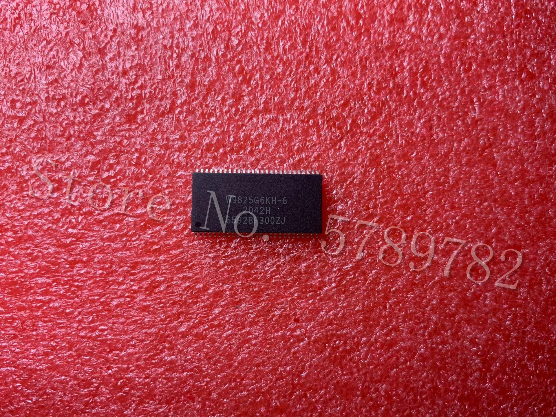 1 шт./лот W9825G6KH-6 TSSOP54 
1 шт./лот W9825G6KH-6 TSSOP54