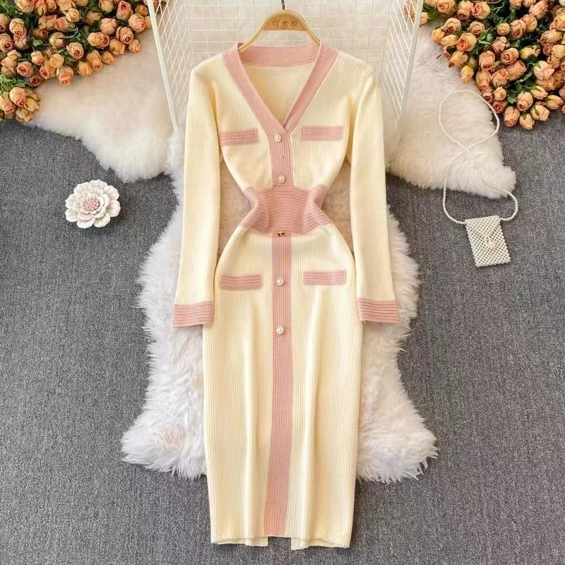 Runway Spring Fall Knitted Vestidos De Mujer Ladies Robe Female Patchwork Striped Single Breasted Spliced Women Luxury Dress
Runway Spring Fall Knitted Vestidos De Mujer Ladies Robe Female Patchwork Striped Single Breasted Spliced Women Luxury Dress