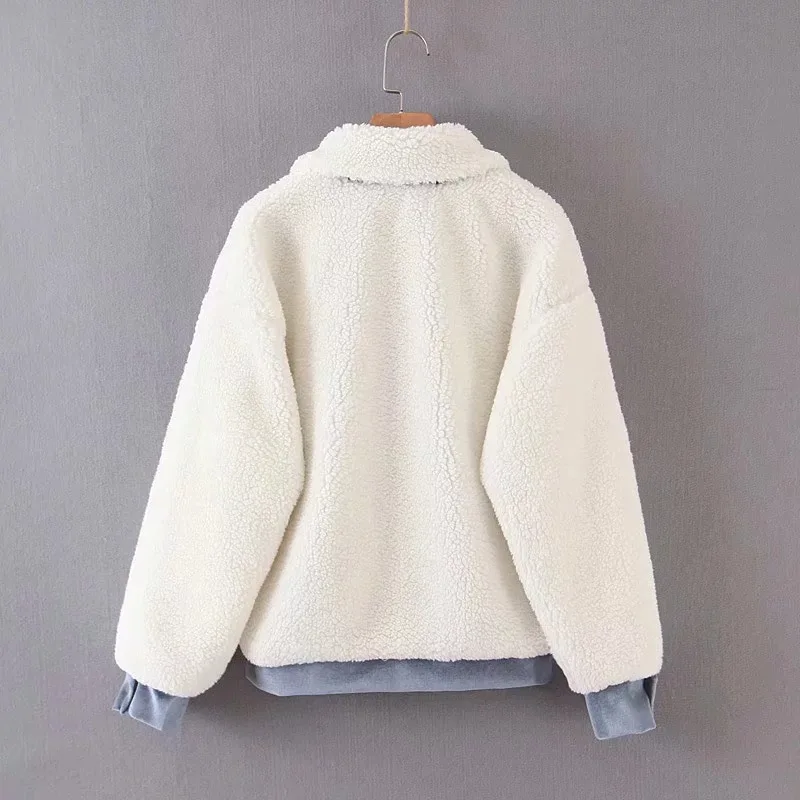 2019 Women New Lamb Fur Coat Thick Warm Fashion Casual Cool Long Fur Autumn and Winter All-matched High Quality Female Fur Coat
2019 Women New Lamb Fur Coat Thick Warm Fashion Casual Cool Long Fur Autumn and Winter All-matched High Quality Female Fur Coat