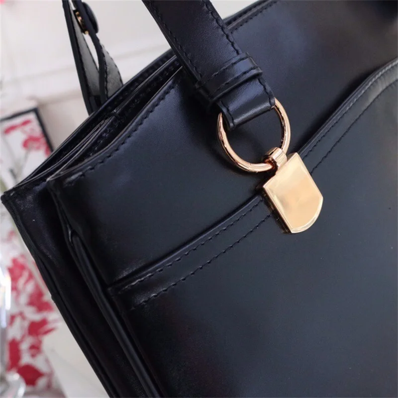Vintage bag women 2020 top quality real leather handbags famous designer handle bag for lady's favorite
Vintage bag women 2020 top quality real leather handbags famous designer handle bag for lady's favorite