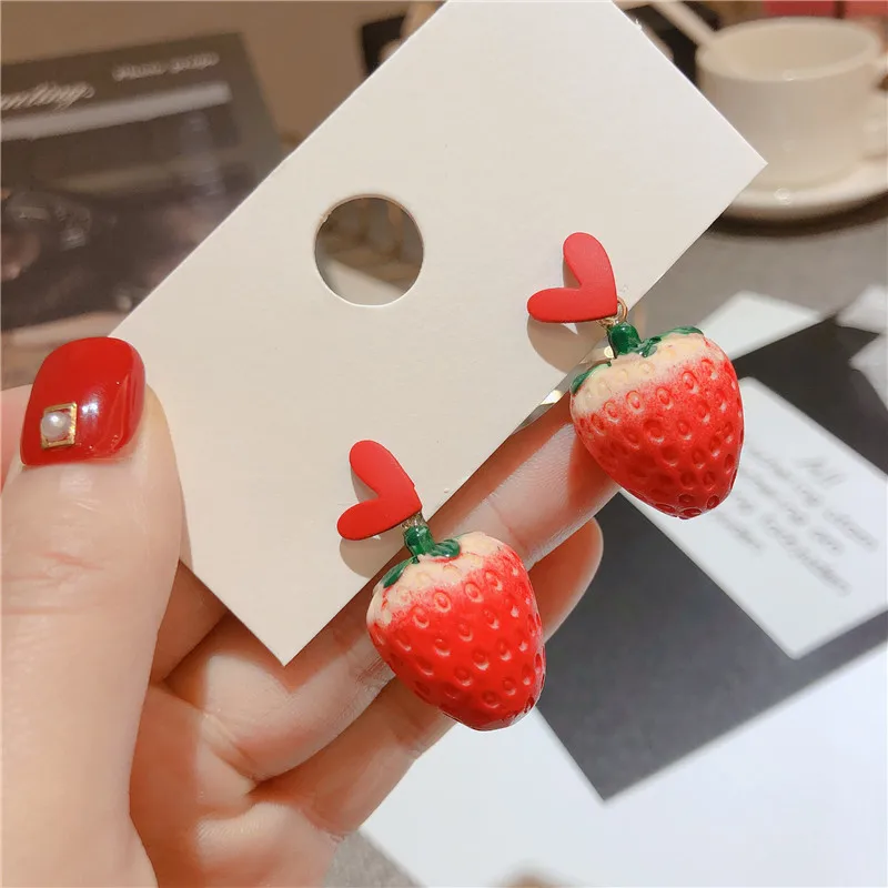 925 Silver Needle Fashion Small Strawberry Earrings Korean Personality Simple Temperament Net Red Sweet Earring
925 Silver Needle Fashion Small Strawberry Earrings Korean Personality Simple Temperament Net Red Sweet Earring