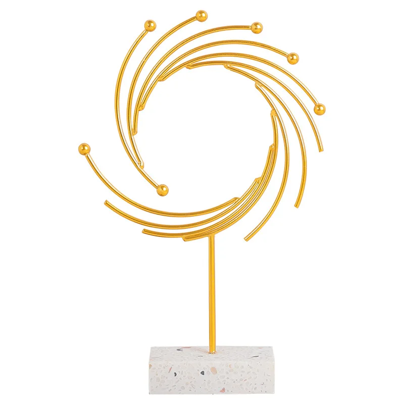 European Iron Art Gold Ginkgo Leaf Decoration Creative Luxury Furnishing Crafts Living Room Desktop Ornament Cabinet Home Decors 
European Iron Art Gold Ginkgo Leaf Decoration Creative Luxury Furnishing Crafts Living Room Desktop Ornament Cabinet Home Decors