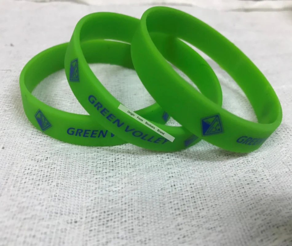 Индивидуальные Зеленые Браслеты с логотипом текстовым дизайном, недорогой рекламный подарок, силиконовый резиновый браслет на запястье 
Индивидуальные Зеленые Браслеты с логотипом текстовым дизайном, недорогой рекламный подарок, силиконовый резиновый браслет на запястье