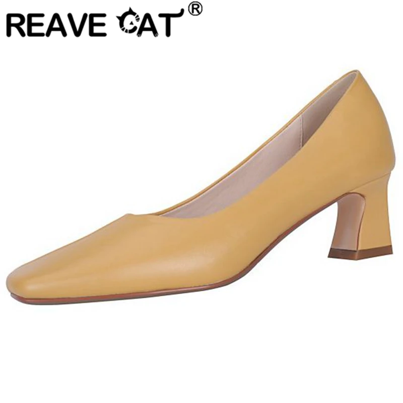 Женские туфли-лодочки без застежки REAVE CAT, весенние туфли из натуральной кожи с квадратным носком, элегантные однотонные туфли желтого и пер...
Женские туфли-лодочки без застежки REAVE CAT, весенние туфли из натуральной кожи с квадратным носком, элегантные однотонные туфли желтого и пер...