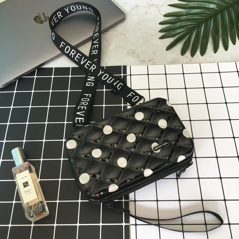 Women Handbag 2021 New Designer Bags for Women Geometric Plaid Totes Ladies Small Shoulder Bag Women Famous Brand Clutch Bag
Women Handbag 2021 New Designer Bags for Women Geometric Plaid Totes Ladies Small Shoulder Bag Women Famous Brand Clutch Bag