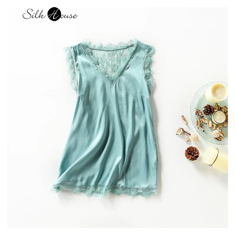 2020 Summer New Boutique Women's Silk Stitching Lace Sleeveless Slim Women's Solid Color Back
2020 Summer New Boutique Women's Silk Stitching Lace Sleeveless Slim Women's Solid Color Back