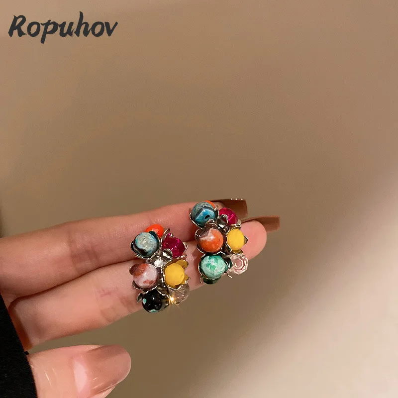 Новинка 2021, женские разноцветные Серьги Ropuhov из серебра 925 пробы, в виде цветка с кристаллами, универсальные серьги с бусинами в национальном...
Новинка 2021, женские разноцветные Серьги Ropuhov из серебра 925 пробы, в виде цветка с кристаллами, универсальные серьги с бусинами в национальном...