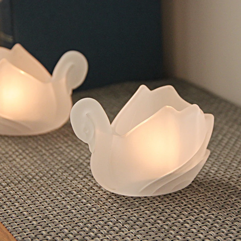 Scented Glass Candle Holders Stand Nordic Creative Wedding Table Small Candle Holder Luxury Candelabros Home Decoration BF50CH
Scented Glass Candle Holders Stand Nordic Creative Wedding Table Small Candle Holder Luxury Candelabros Home Decoration BF50CH