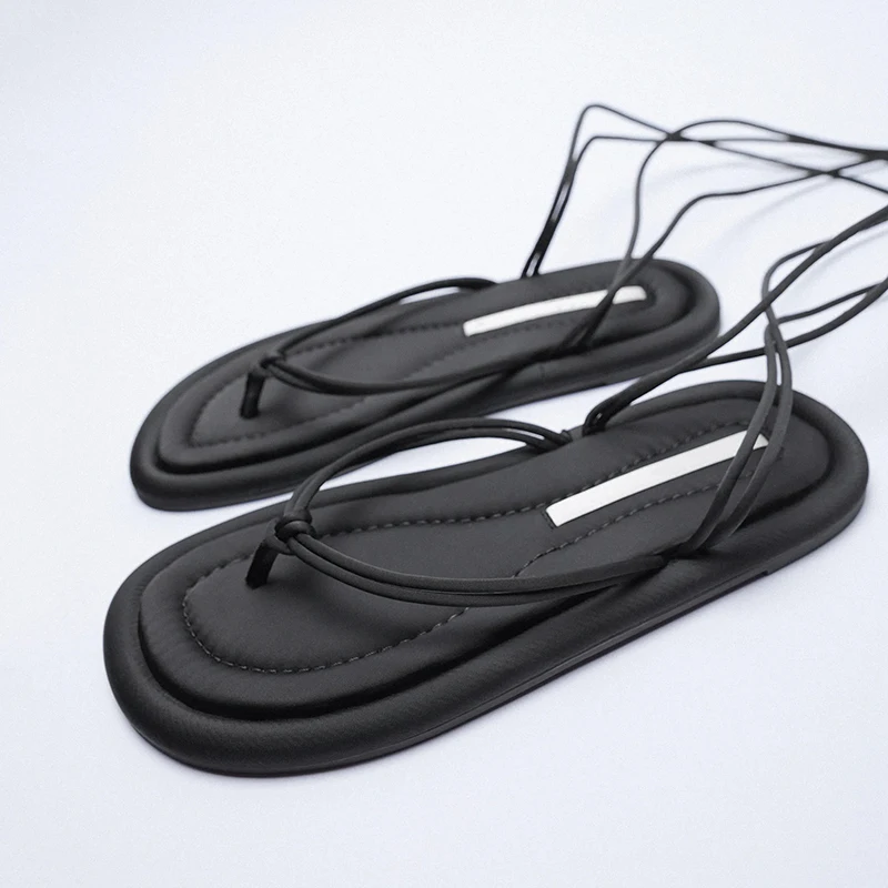 Shoes Women's Slippers Outdoor Slippers Cross Strap Trousers 2022 Fashion New Summer Comfortable Flat Sandals Female Roman Shoes
Shoes Women's Slippers Outdoor Slippers Cross Strap Trousers 2022 Fashion New Summer Comfortable Flat Sandals Female Roman Shoes
