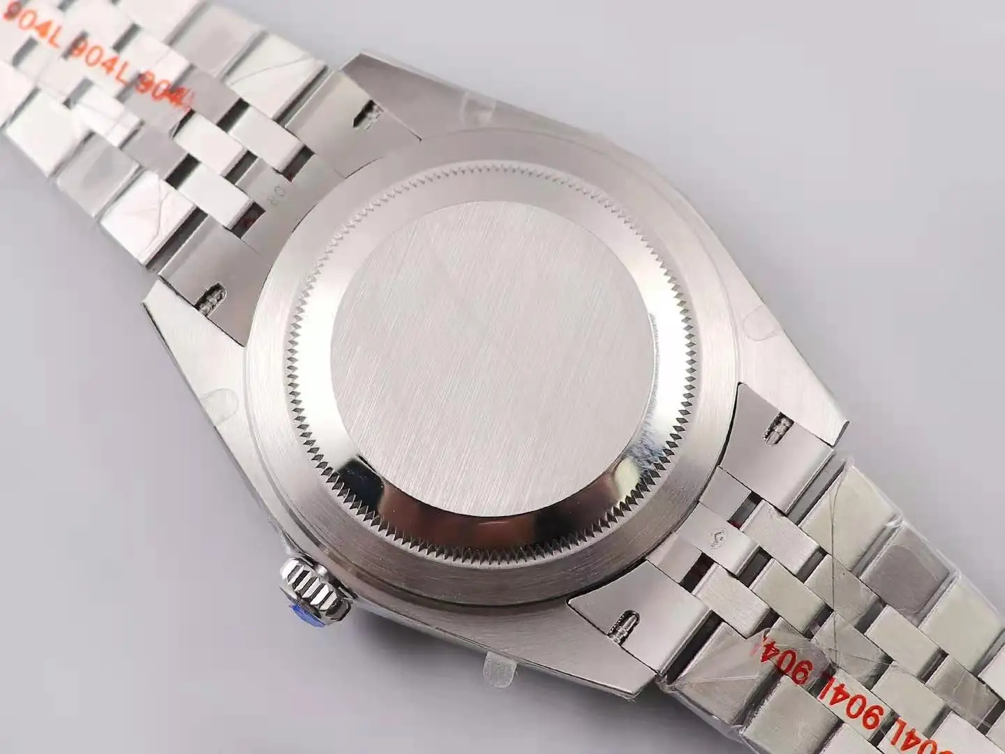 2021 Swiss brand men's mechanical watch stainless steel solid strap fashion trend high quality high quality aaa watch
2021 Swiss brand men's mechanical watch stainless steel solid strap fashion trend high quality high quality aaa watch