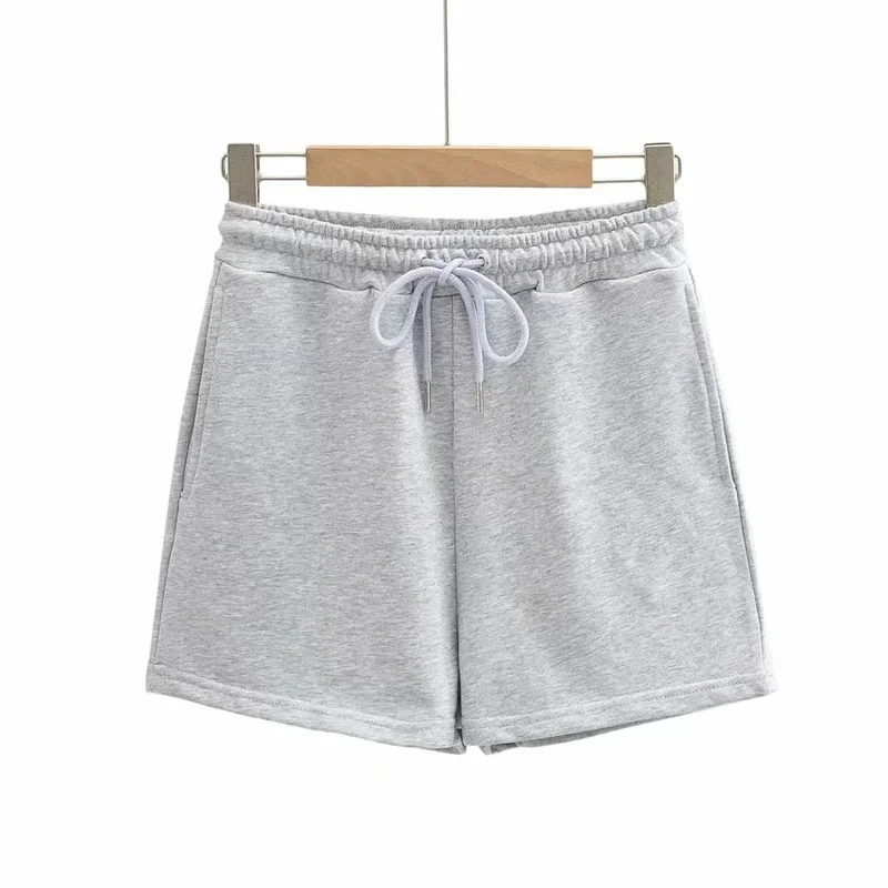 2021 Summer Chic Casual Solid 2 Pcs Women Shorts Sets Elastic Slim Waist Crop Tanks + Drawstring Loose Wide Leg Shorts
2021 Summer Chic Casual Solid 2 Pcs Women Shorts Sets Elastic Slim Waist Crop Tanks + Drawstring Loose Wide Leg Shorts