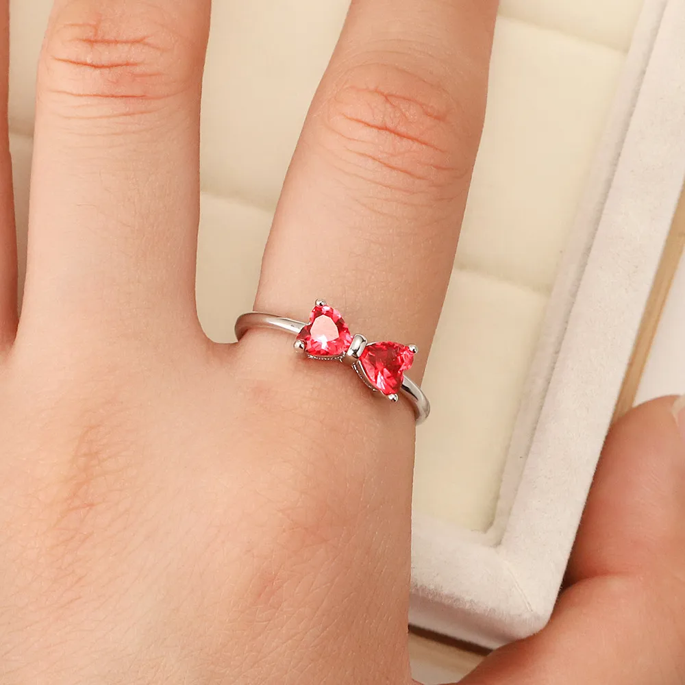 Best selling European and American fashion S925 Sterling Silver Ruby Ring zircon Heart Bow crystal jewelry women's gift
Best selling European and American fashion S925 Sterling Silver Ruby Ring zircon Heart Bow crystal jewelry women's gift