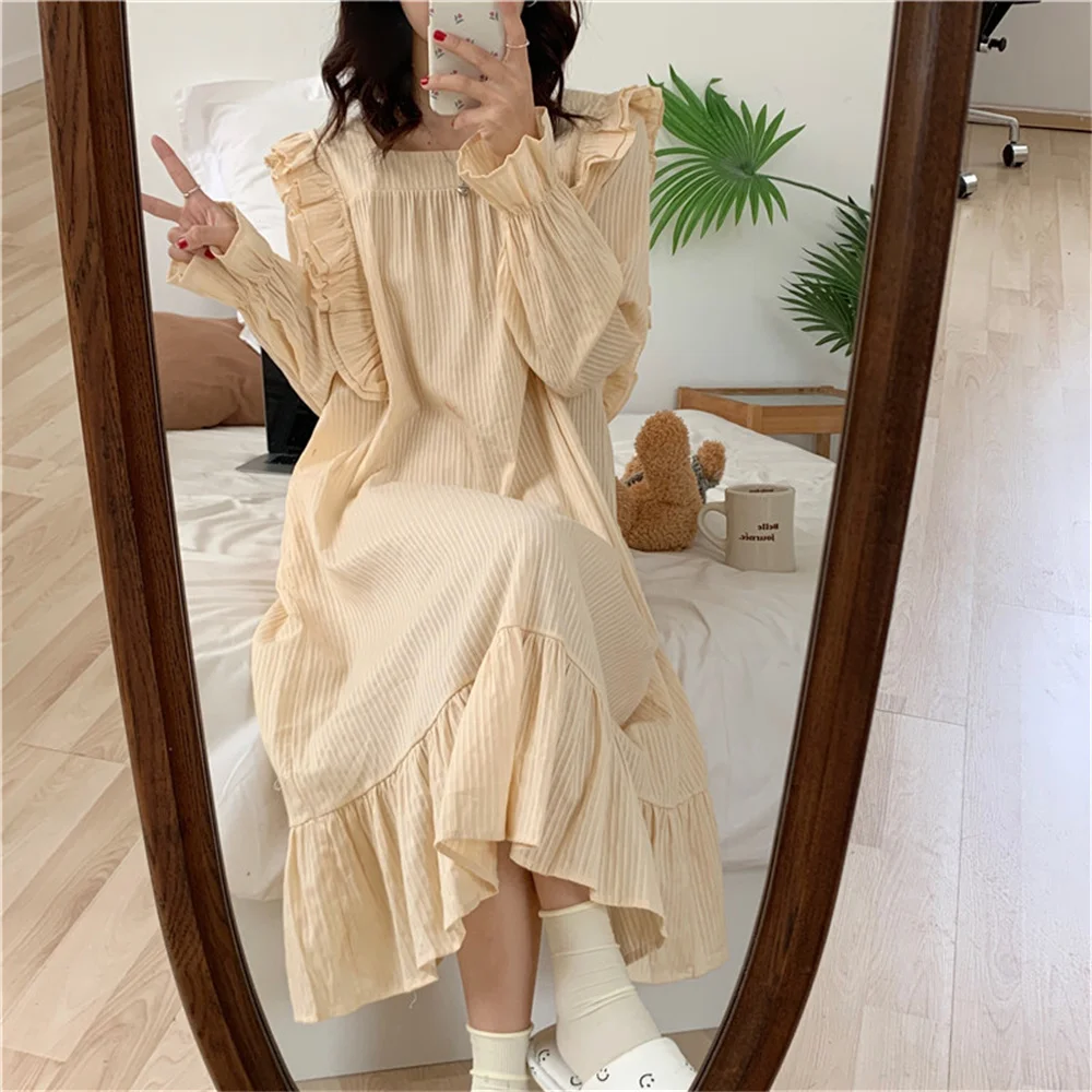 Alien Kitty Apricot Straight Sweet Ruffles Nightdress Cotton 2021 New Princess Autumn Loose Chic Lady Hot Comfortable Homewear
Alien Kitty Apricot Straight Sweet Ruffles Nightdress Cotton 2021 New Princess Autumn Loose Chic Lady Hot Comfortable Homewear