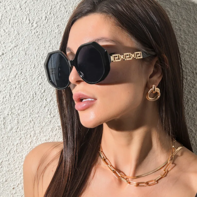 2021 New Vintage Luxury Polygonal Oversides Sunglasses Female Leopard Gray Fashion Alloy Sun Glasses Classic All-match Shades
2021 New Vintage Luxury Polygonal Oversides Sunglasses Female Leopard Gray Fashion Alloy Sun Glasses Classic All-match Shades